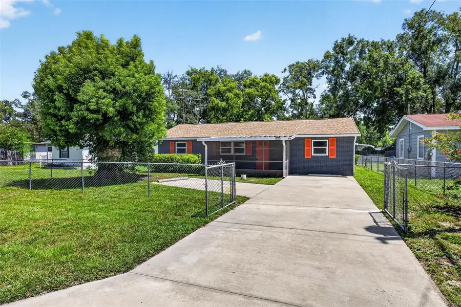 38706 Calvin Avenue, Zephyrhills, FL 33542 - #2