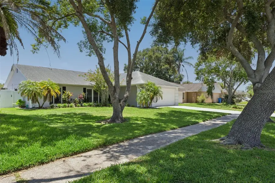16117 Pebblebrook Drive, Tampa, FL 33624 - #2