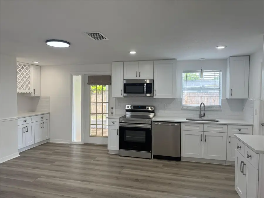 6150 101st Avenue N, Pinellas Park, FL 33782 - #3