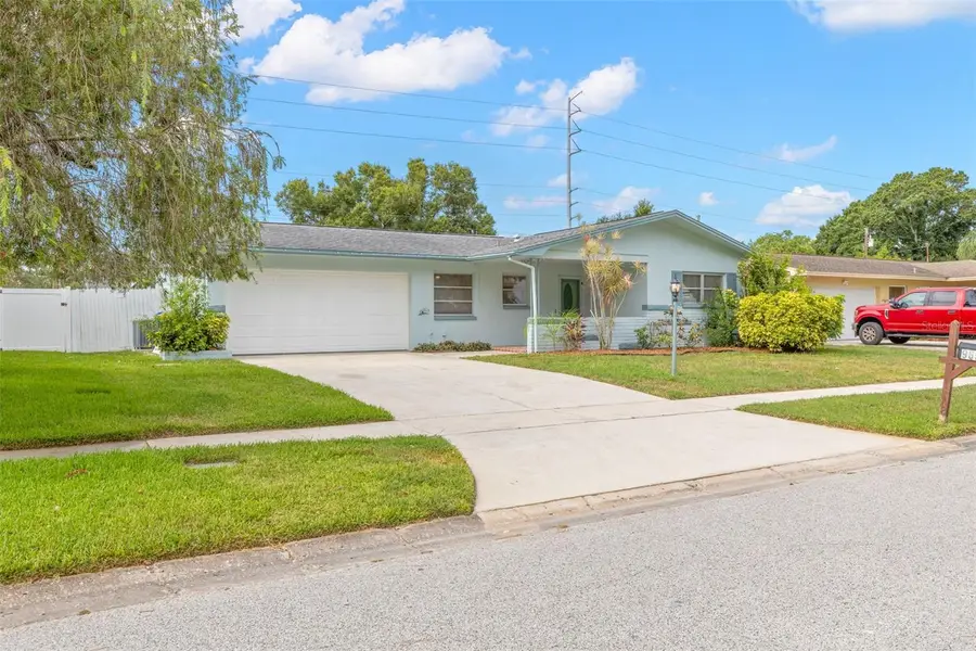 965 Santa Monica Drive, Dunedin, FL 34698 - #3