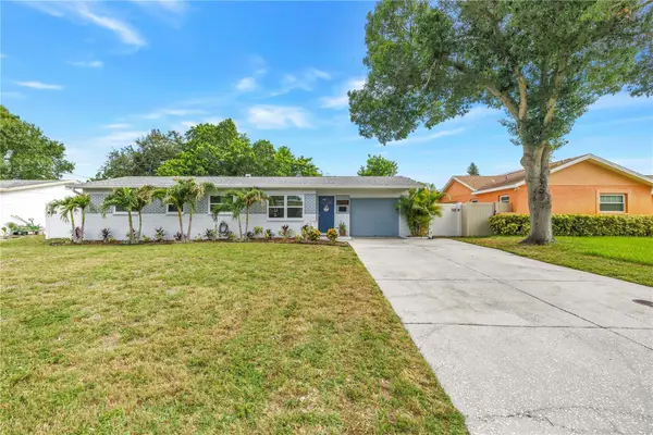 1165 66th Avenue S, ST PETERSBURG, FL 33705