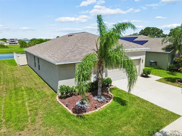 928 Zone Tailed Hawk Place, RUSKIN, FL 33570