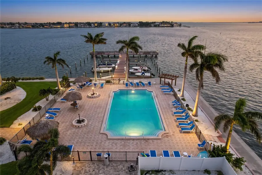 5200 Brittany Drive S #1502, Saint Petersburg, FL 33715 - #3