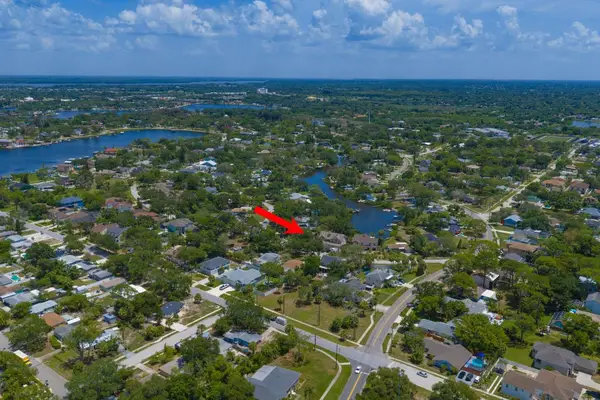 912 Seminole Boulevard, TARPON SPRINGS, FL 34689