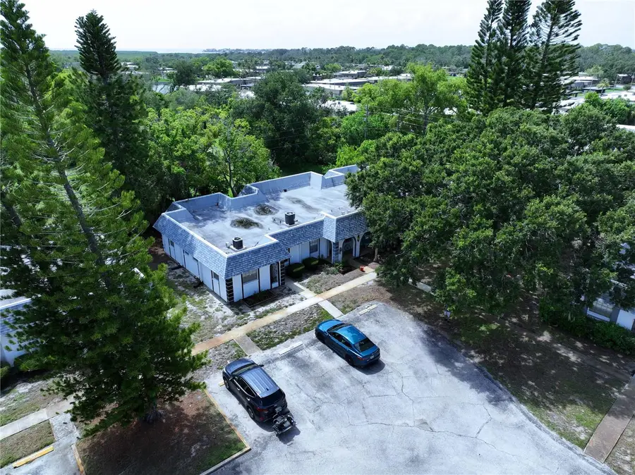 4237 Redcliff Place, New Port Richey, FL 34652 - #2