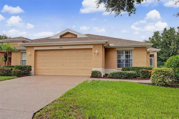 2241 Worthington Greens Drive, SUN CITY CENTER, FL 33573