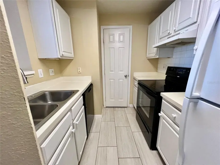 501 Knights Run Avenue #1330, Tampa, FL 33602 - #3