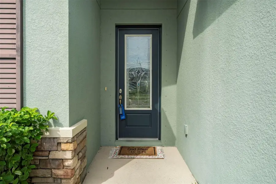 1569 N River Circle, Tarpon Springs, FL 34689 - #2