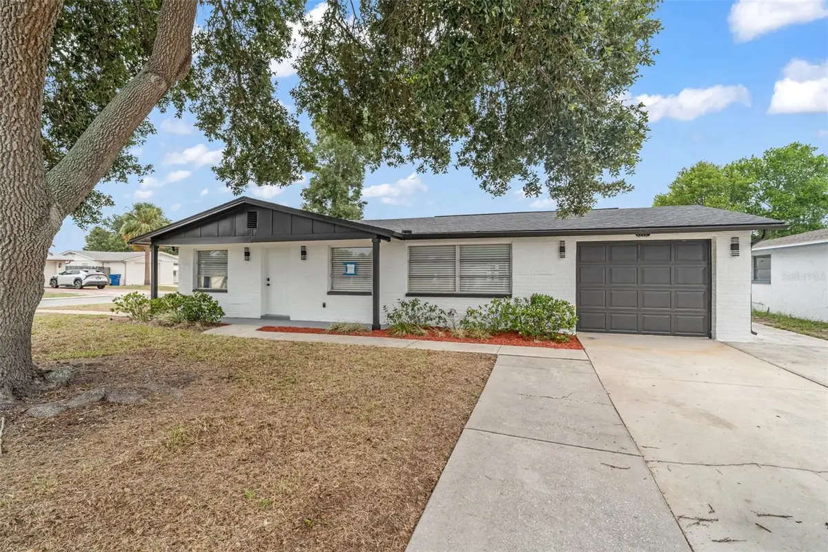 3325 Darlington Road, Holiday, FL 34691 - #1