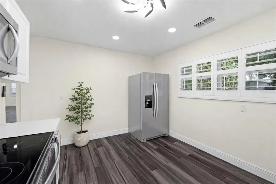 9402 N 12th St, Tampa, FL 33612 - #3