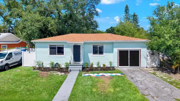 1907 53rd Street S, GULFPORT, FL 33707
