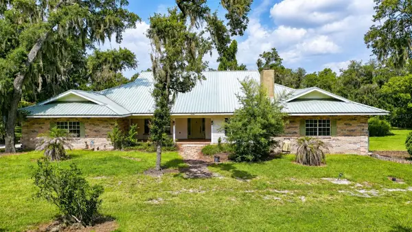 914 S Miller Road, VALRICO, FL 33594