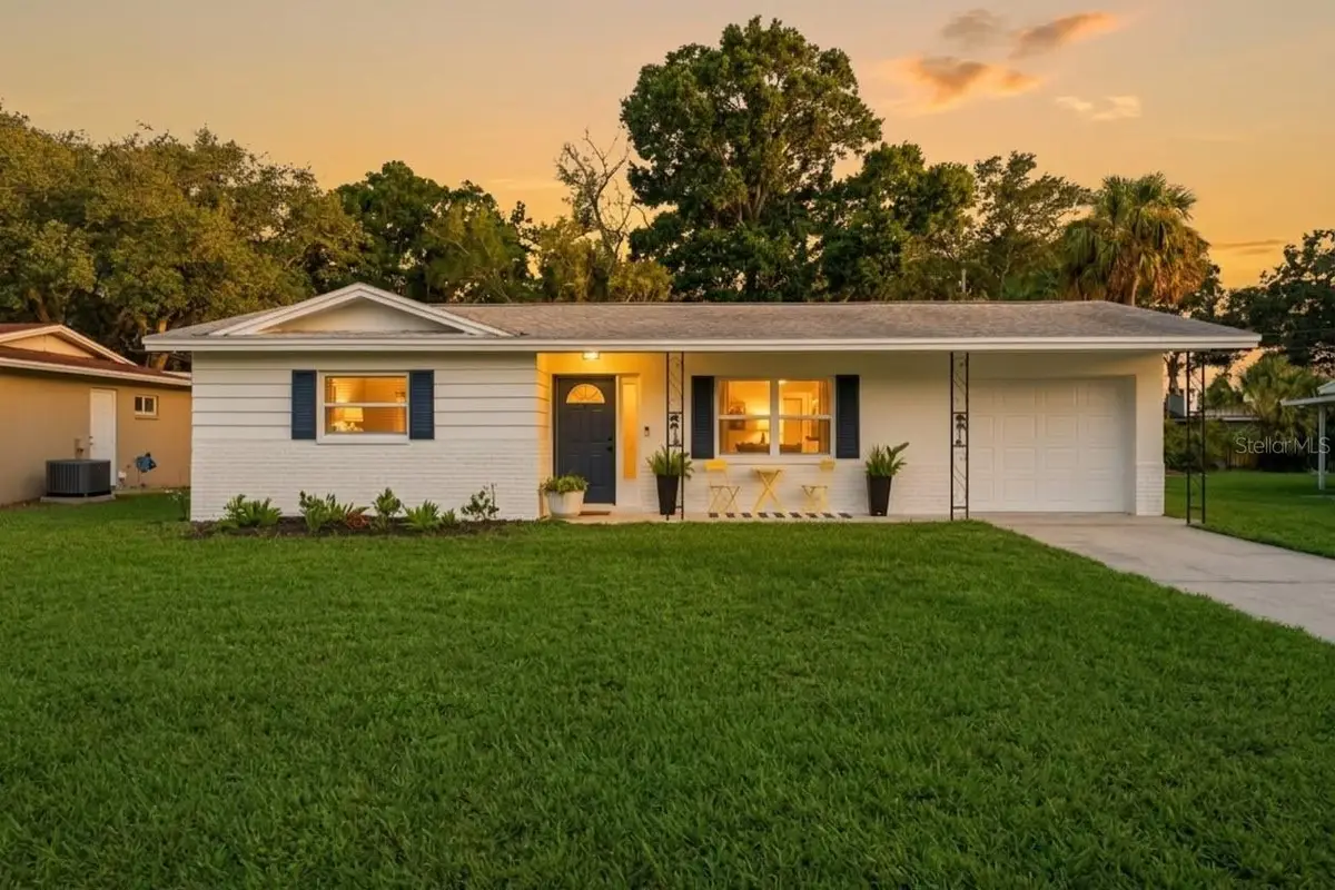 2048 Jefferson Avenue, Dunedin, FL 34698 - #1