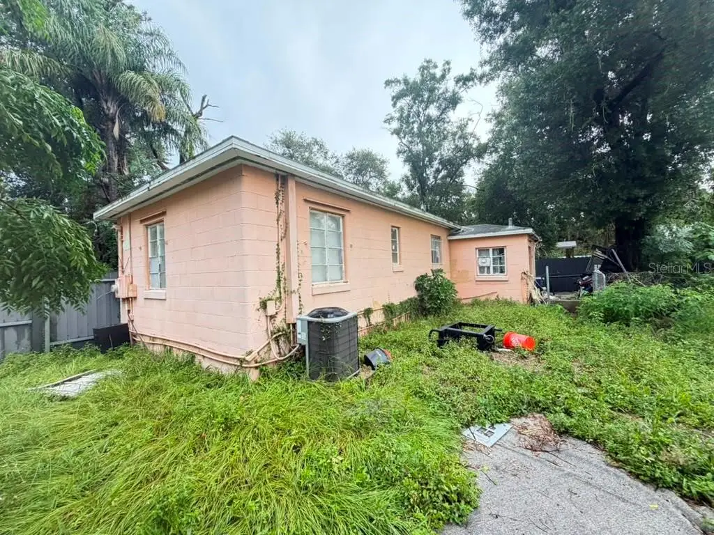 1011 E 108th Avenue, Tampa, FL 33612 - #1