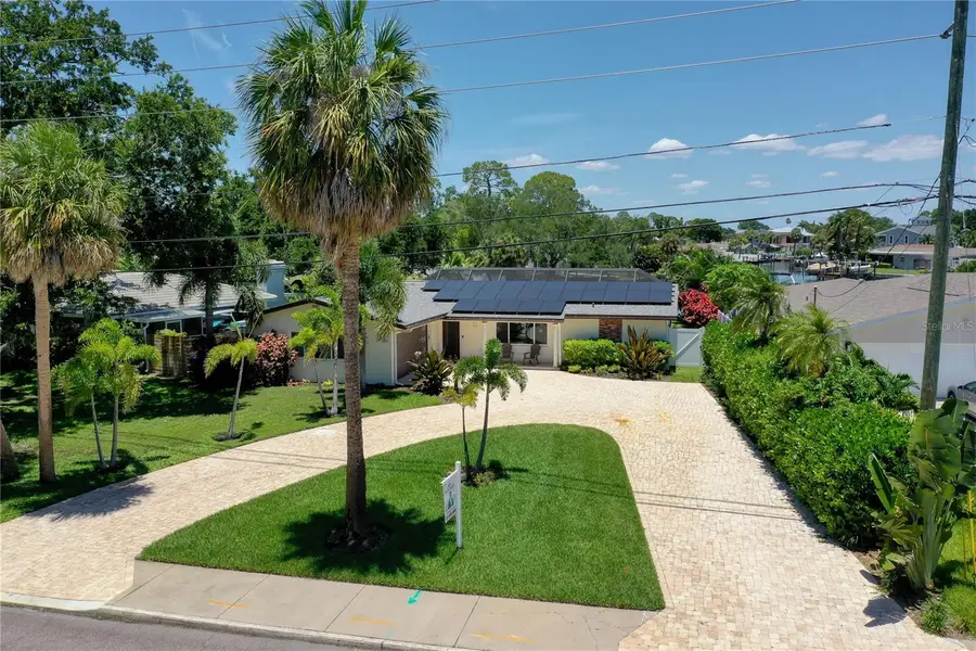 5119 Venetian Boulevard Ne, Saint Petersburg, FL 33703 - #3