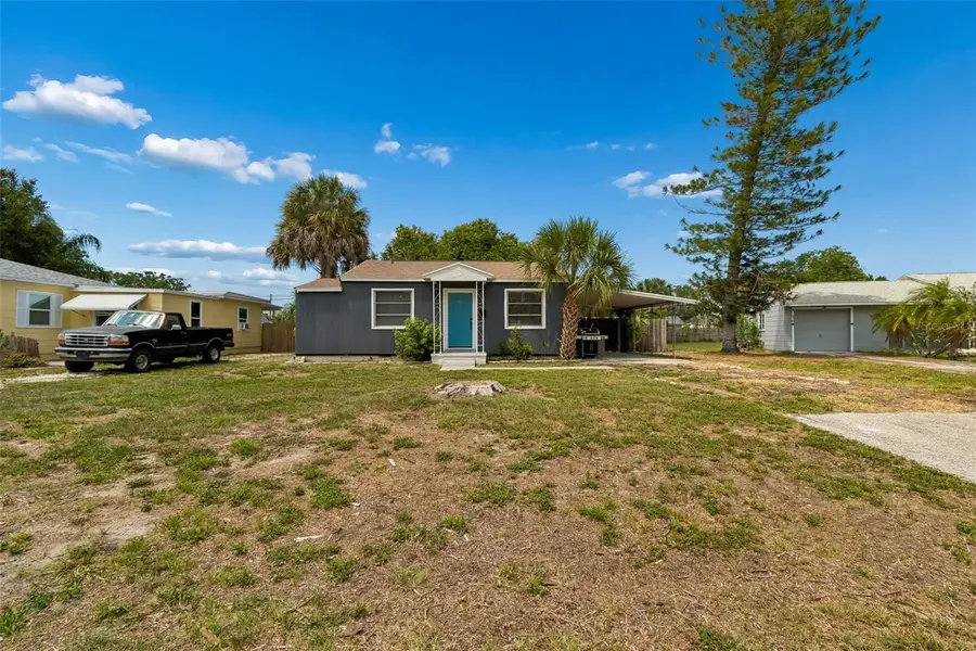 517 Hampton Avenue Ne, Saint Petersburg, FL 33703 - #2