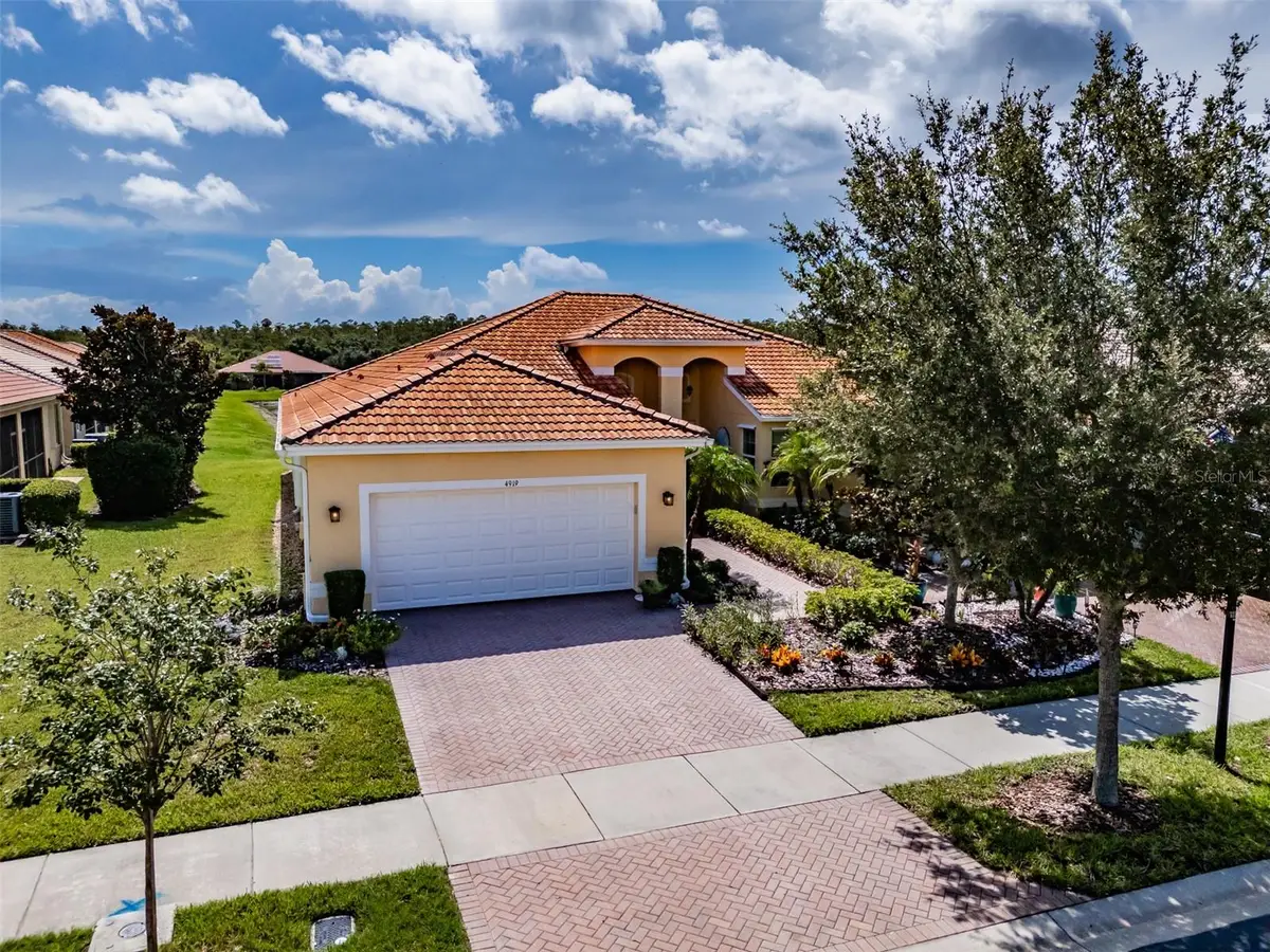 4919 Marble Springs Circle, Wimauma, FL 33598 - #1