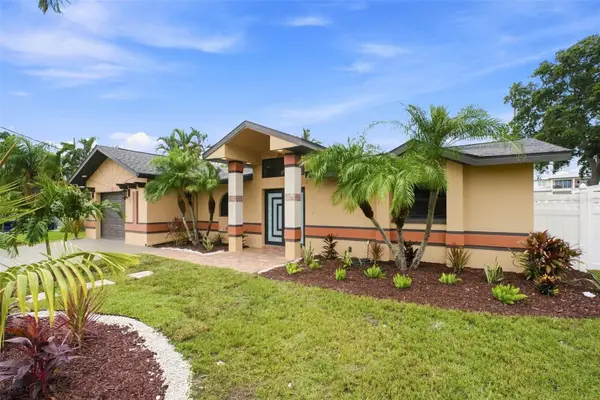 15918 Redington Drive, REDINGTON BEACH, FL 33708