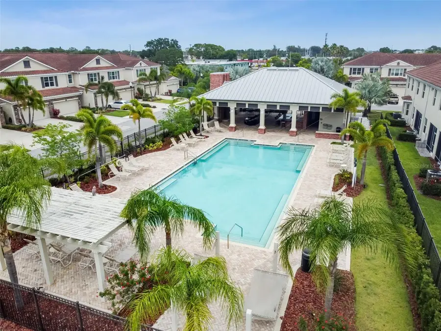 5252 6th Way N, Saint Petersburg, FL 33703 - #2