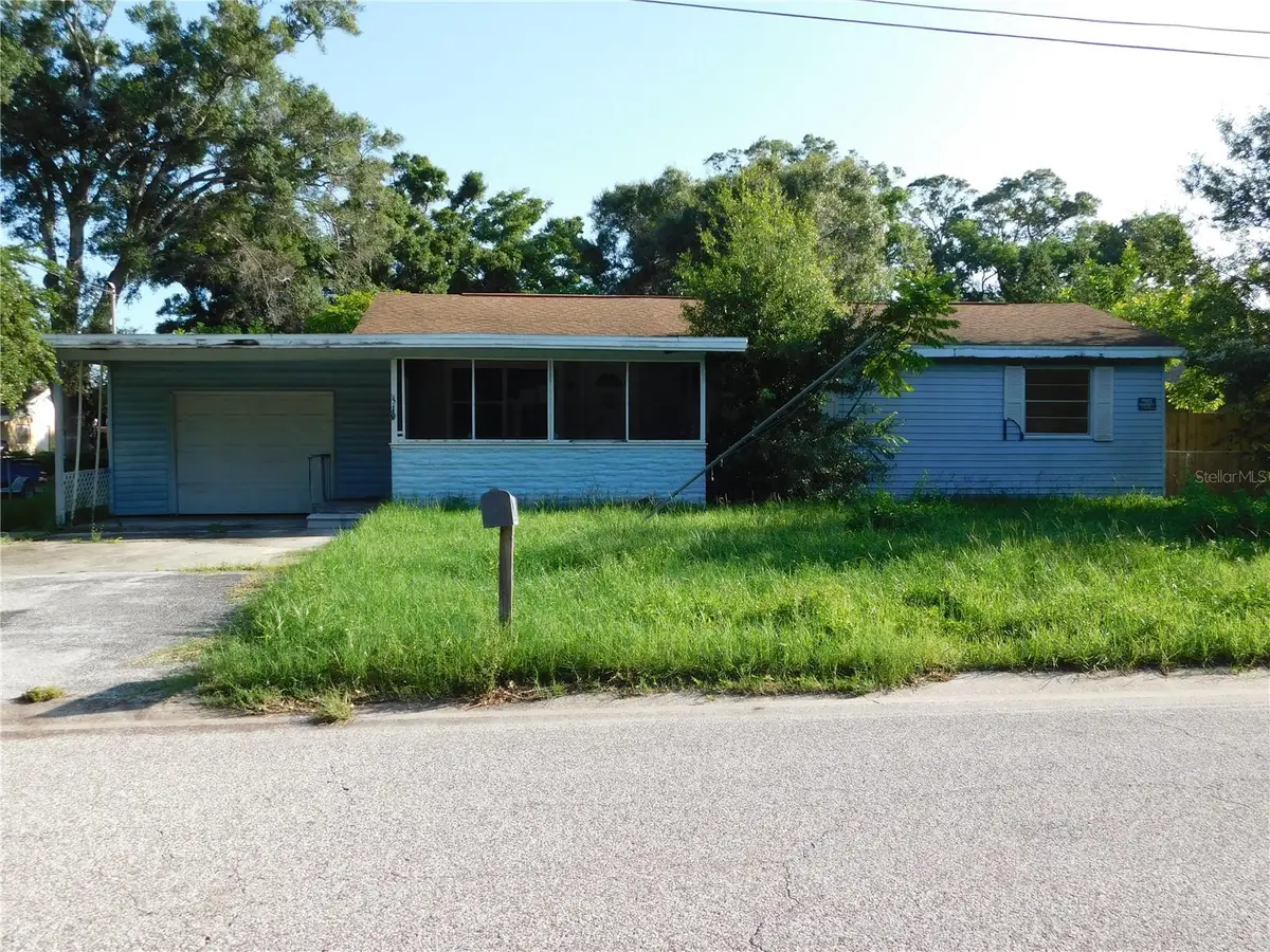 510 6th Avenue Nw, Largo, FL 33770 - #1