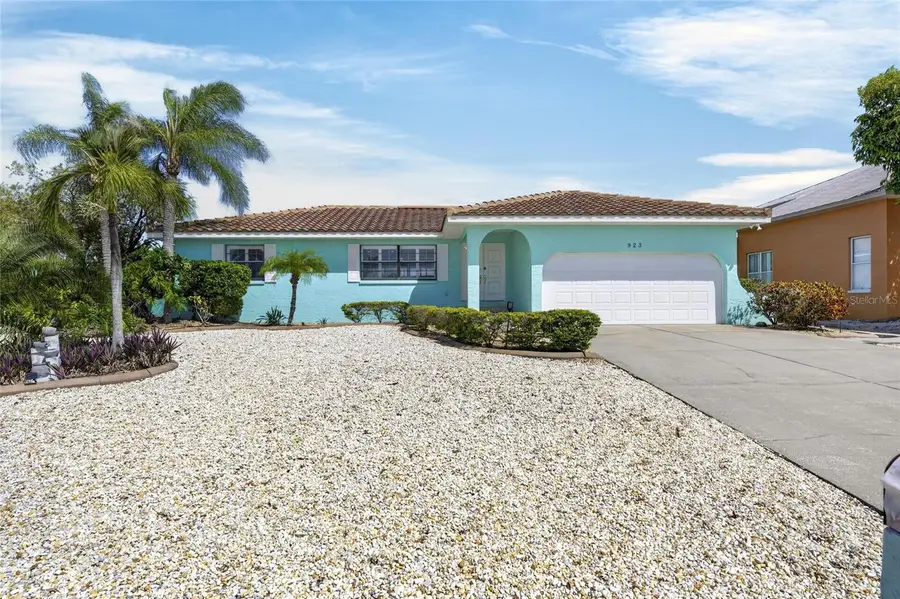 923 Golf Island Drive, Apollo Beach, FL 33572 - #2