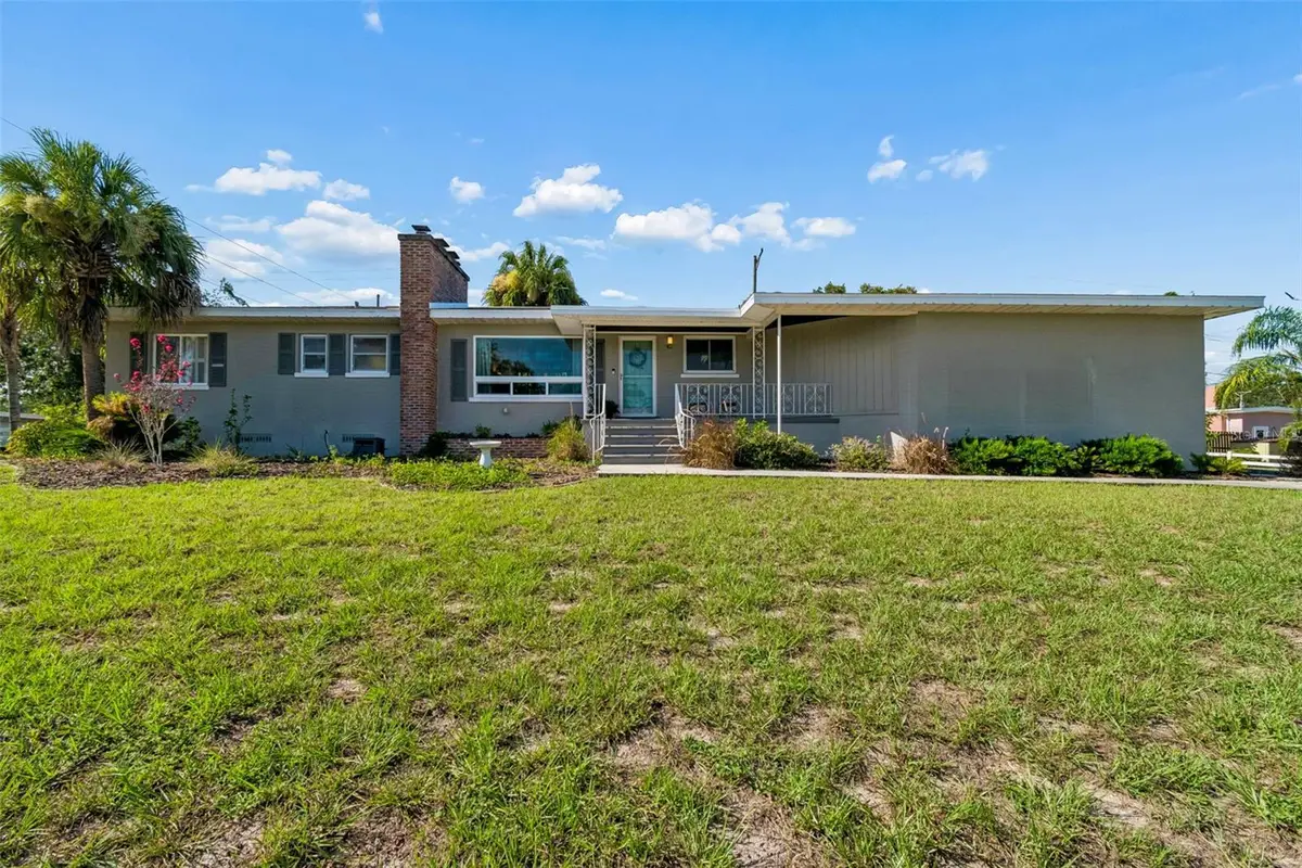 302 Deer Park Avenue, Tampa, FL 33617 - #1