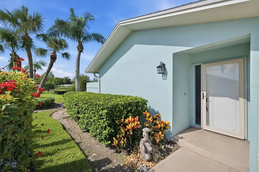2722 Sherbrooke Lane #D, Palm Harbor, FL 34684 - #3