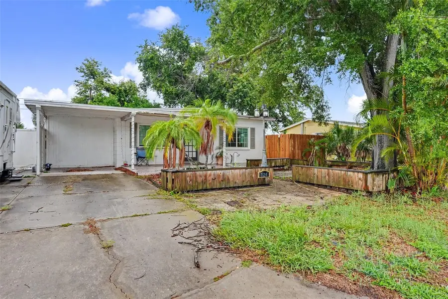 824 67th Street S, Saint Petersburg, FL 33707 - #3