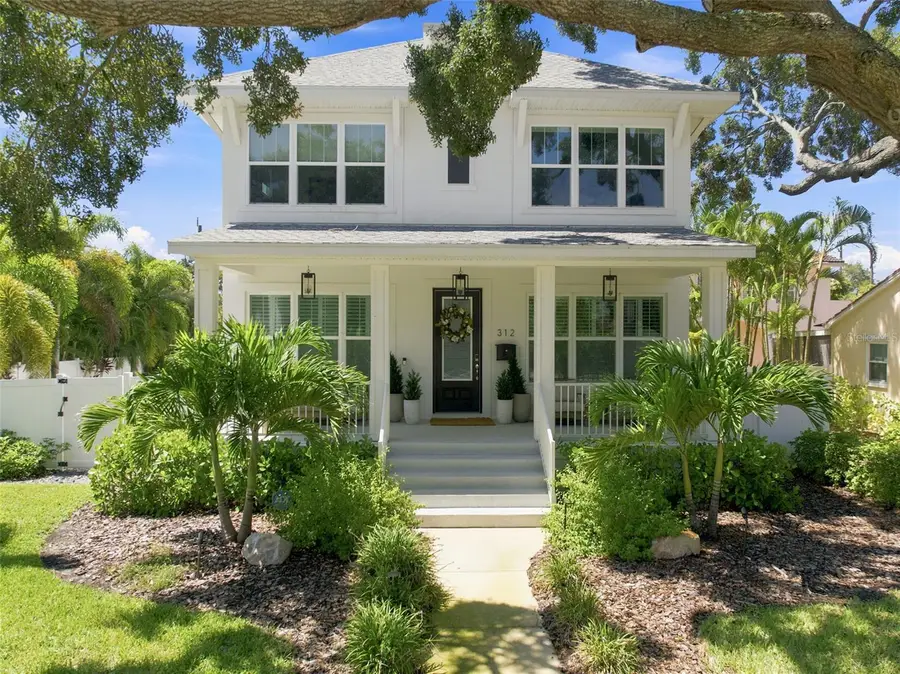 312 35th Avenue Ne, Saint Petersburg, FL 33704 - #3
