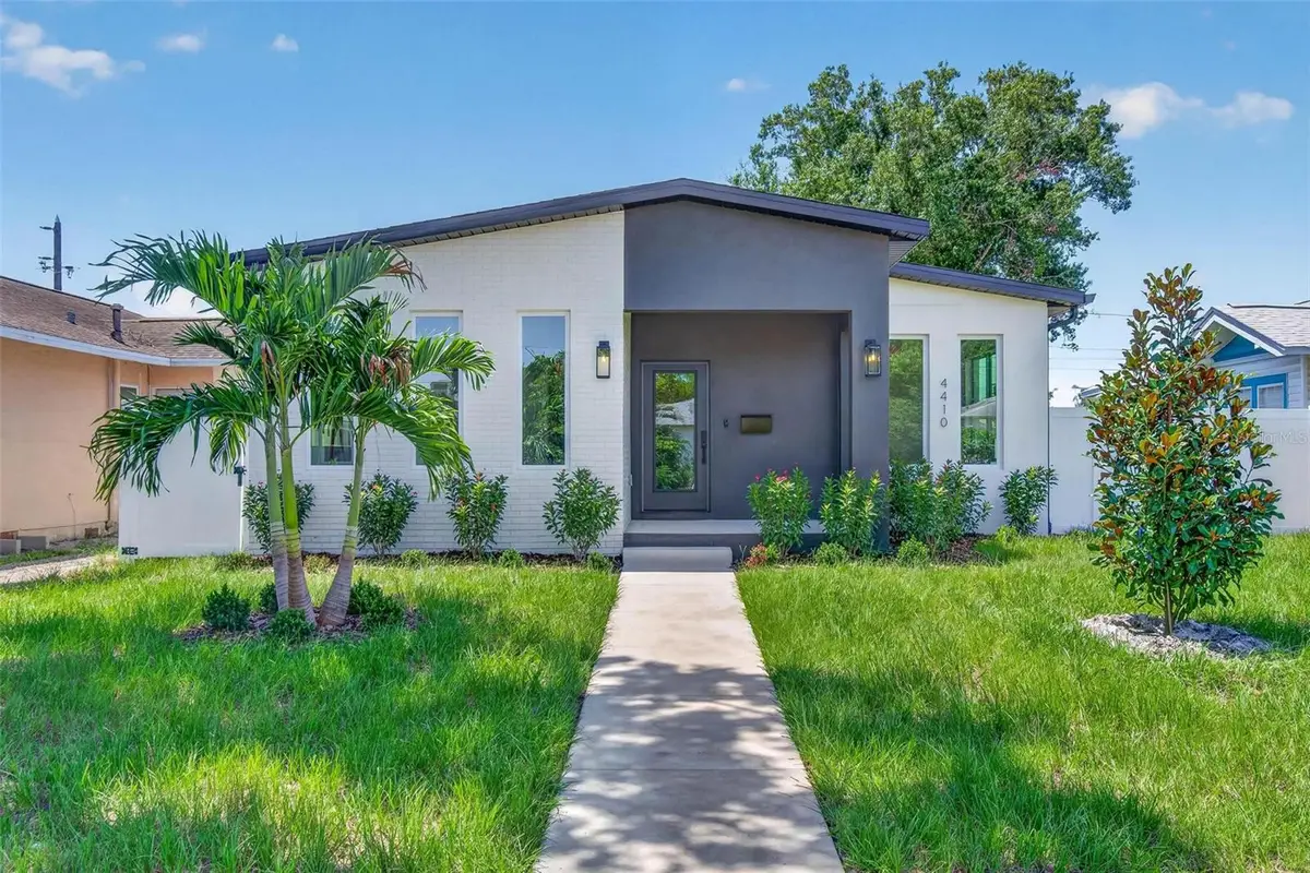 4410 4th Avenue S, Saint Petersburg, FL 33711 - #1