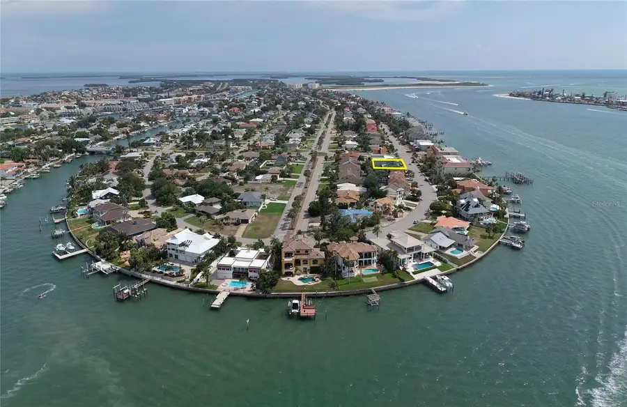 289 8th Avenue N, Tierra Verde, FL 33715 - #3