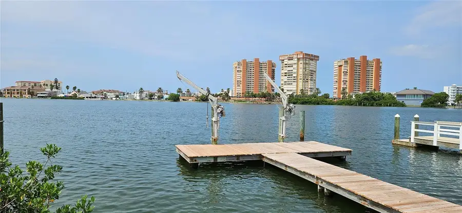 623 180th Avenue E, Redington Shores, FL 33708 - #2