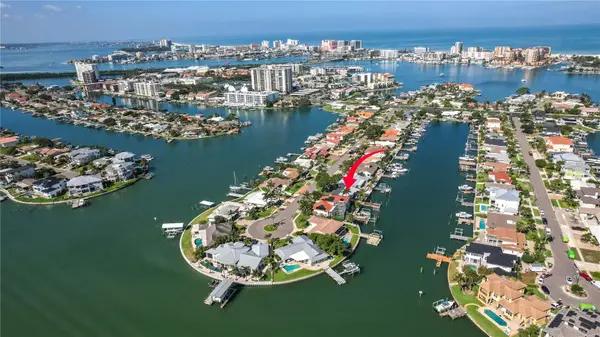 440 Palm Island Se, CLEARWATER BEACH, FL 33767
