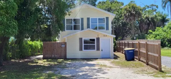 915 Seminole Street, CLEARWATER, FL 33755