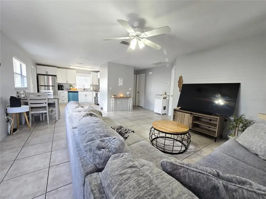 5422 Amy Lane, New Port Richey, FL 34652 - #3
