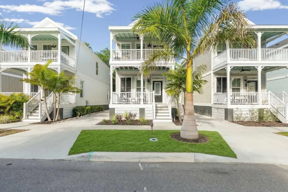 324 6th Street E, Bradenton, FL 34208 - #1