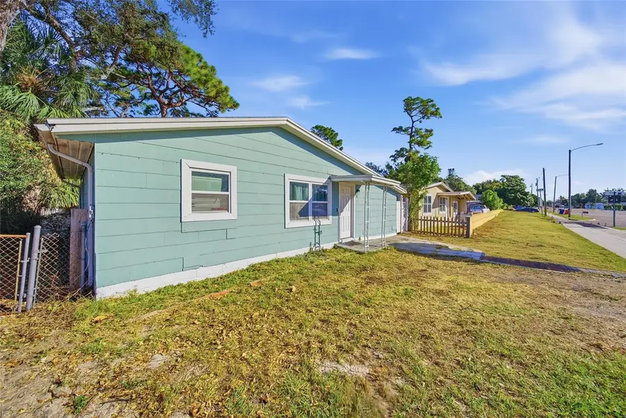 7095 54th Avenue N, Saint Petersburg, FL 33709 - #2