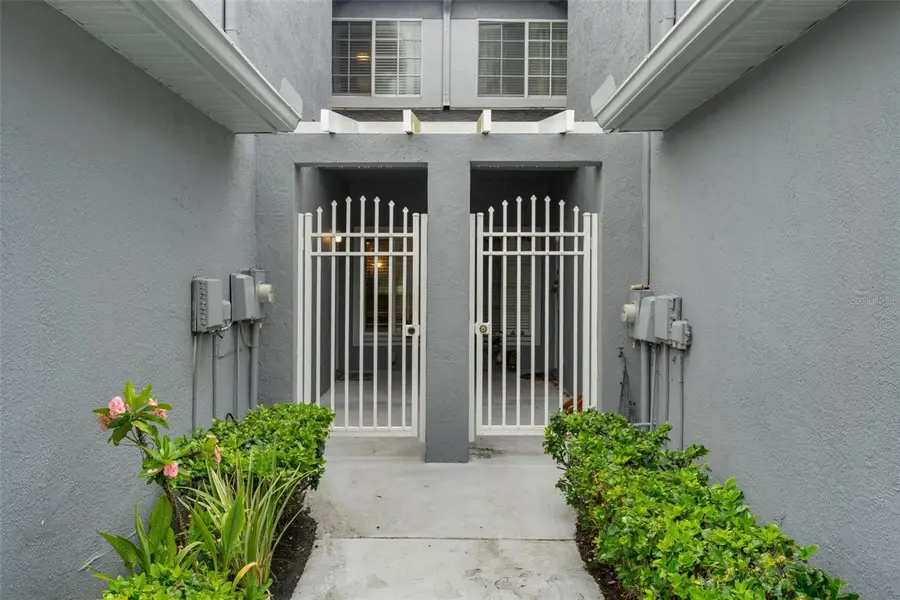 18105 Nassau Point Drive, Tampa, FL 33647 - #3