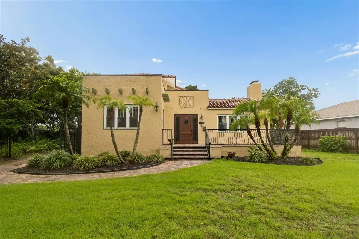 2518 Granada Circle E, Saint Petersburg, FL 33712 - #1