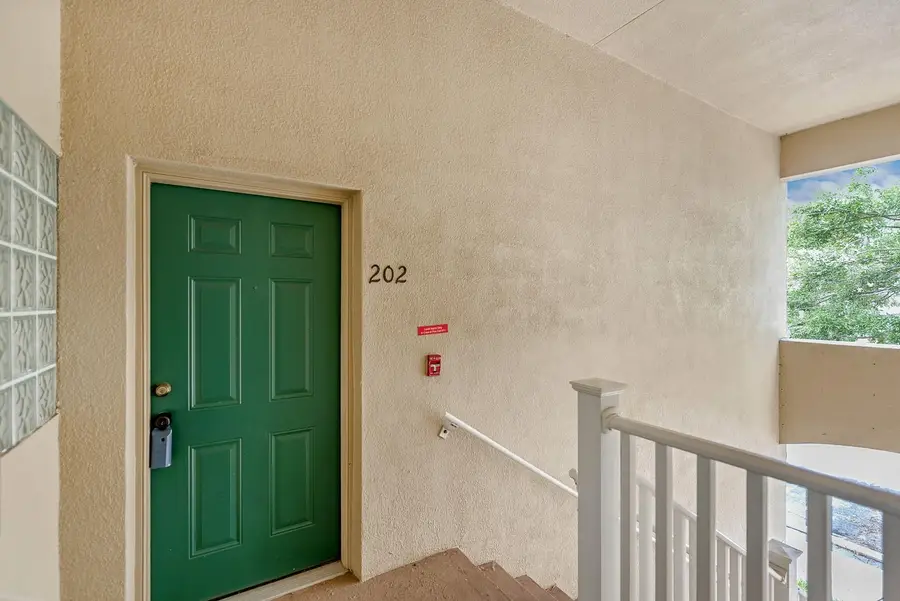 6014 Portsdale Place #202, Riverview, FL 33578 - #2