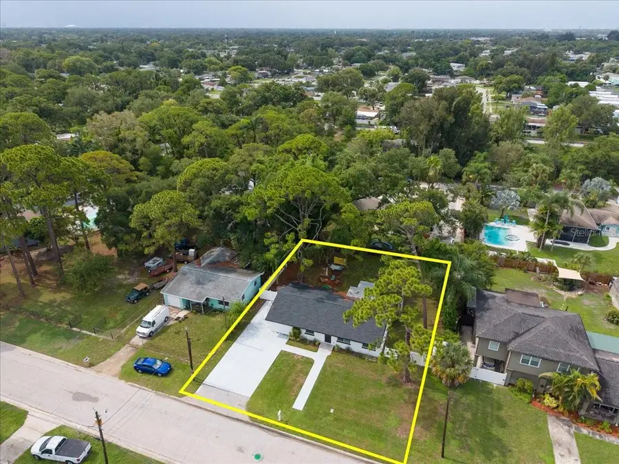 6350 60th Avenue N, Saint Petersburg, FL 33709 - #2