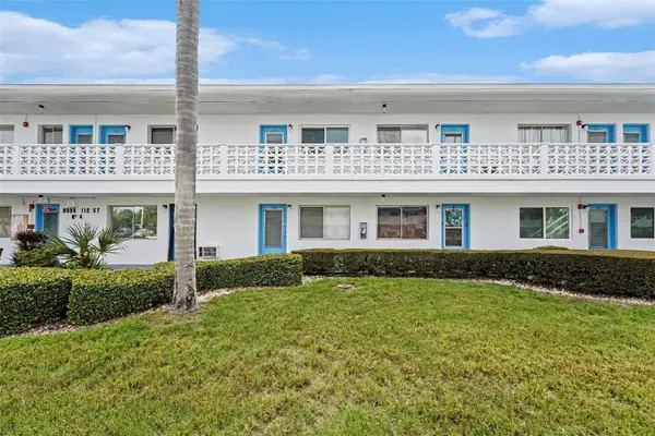 8555 112th Street N #204, SEMINOLE, FL 33772