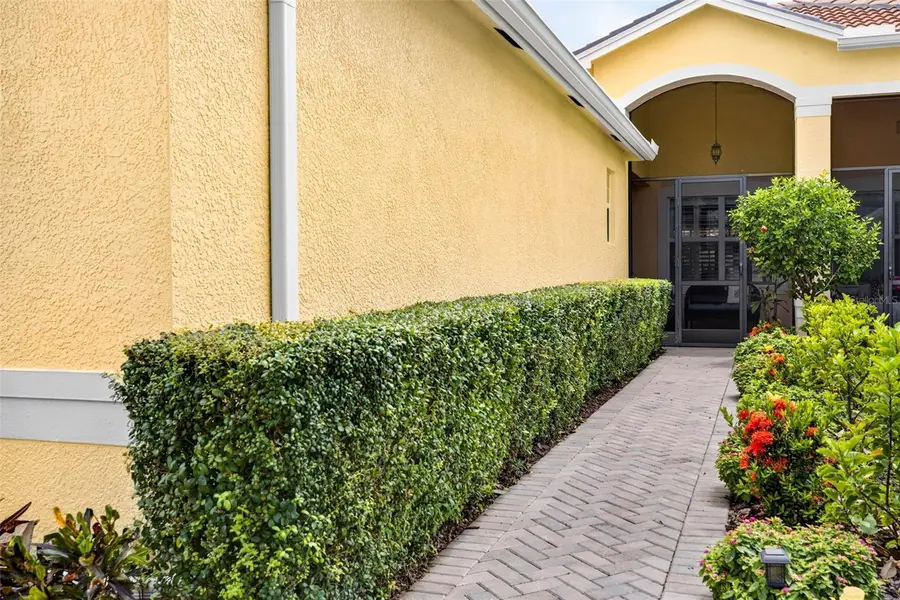 16227 Amethyst Key Drive, Wimauma, FL 33598 - #2