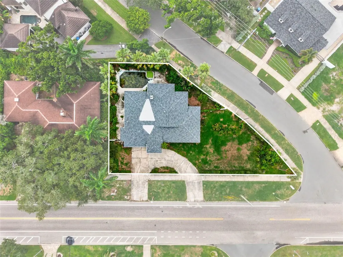 201 Snell Isle Boulevard Ne, Saint Petersburg, FL 33704 - #1