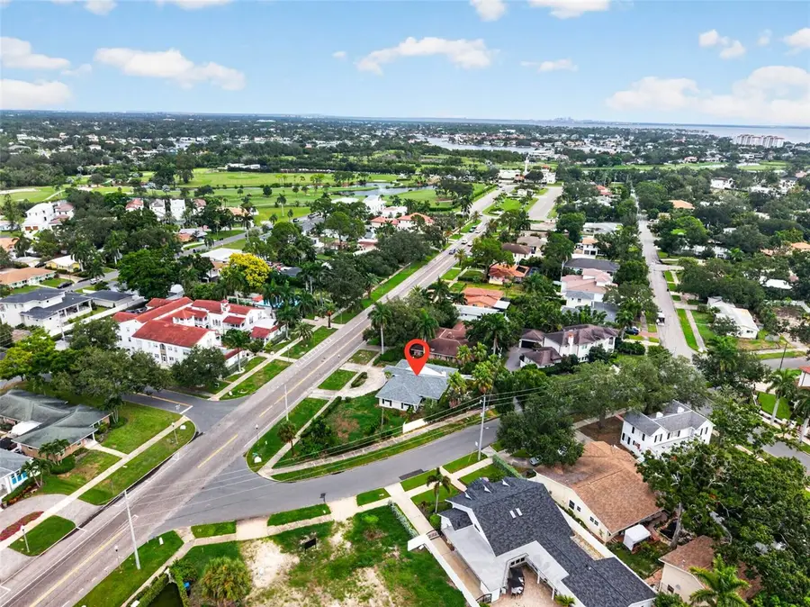 201 Snell Isle Boulevard Ne, Saint Petersburg, FL 33704 - #3