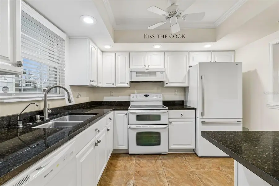 10387 Carrollwood Lane #303, Tampa, FL 33618 - #3