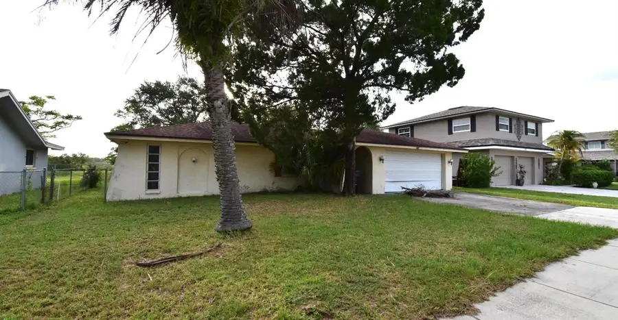 704 Lemonwood Drive, Oldsmar, FL 34677 - #2