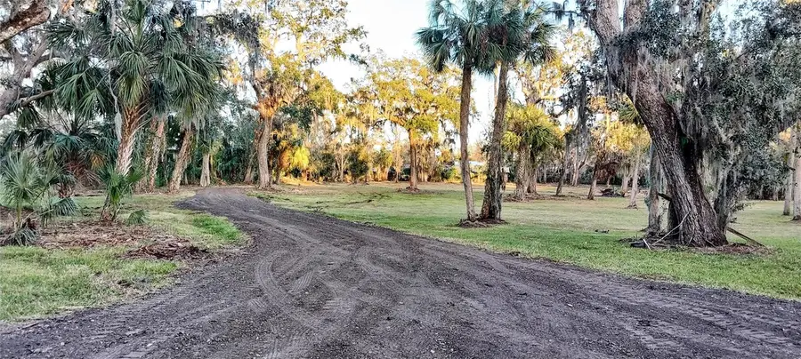 11105 Winn Road, Riverview, FL 33569 - #2