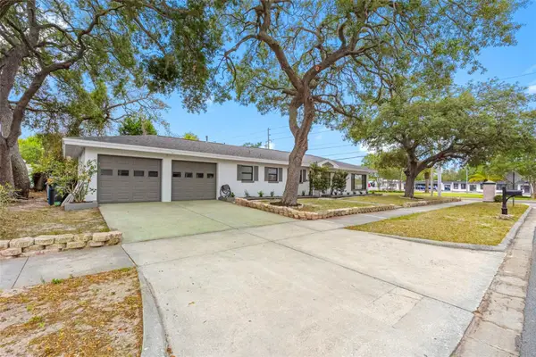 1005 Apache Trail, CLEARWATER, FL 33755