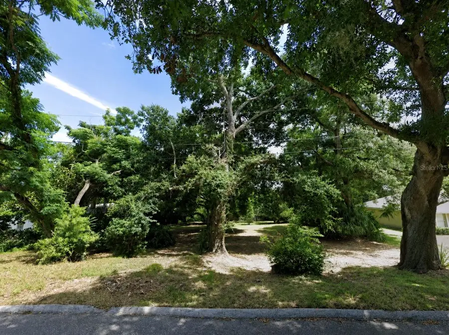 526 E Montrose Street, Clermont, FL 34711 - #3